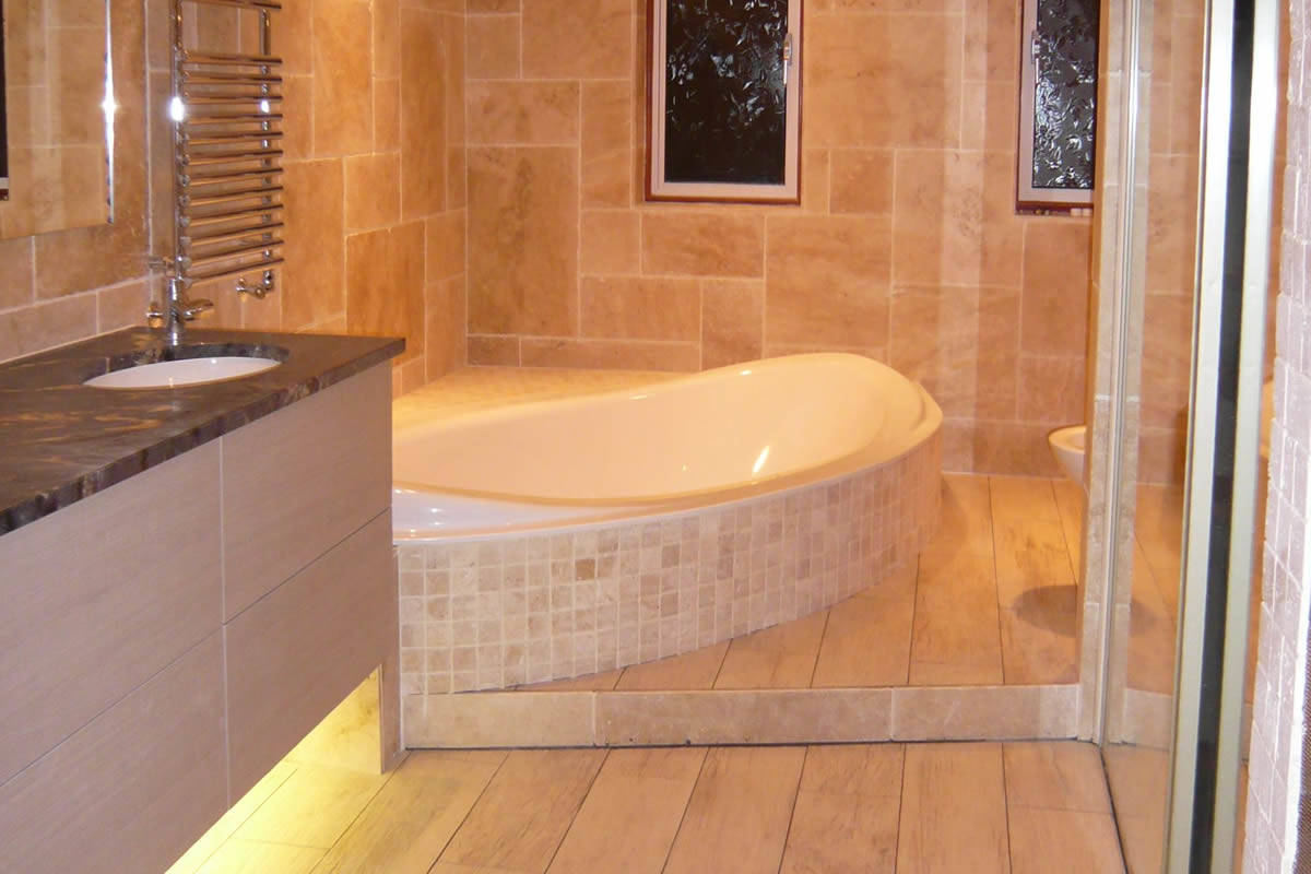 A bespoke double-ended bath